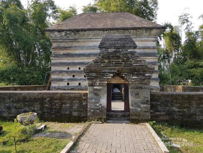 Inilah Makam Muslim Tertua di Indonesia