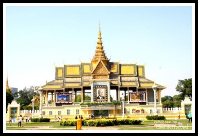Istana di Kamboja Pajang Foto Bung Karno!