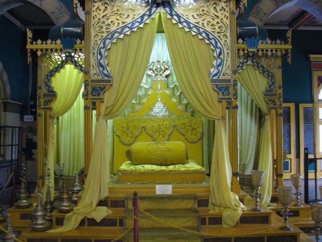 Istana Maimoon