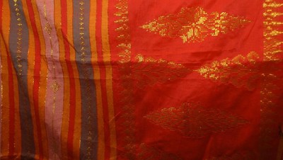 Kain Tenun Songket Riau