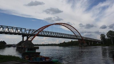 Kalimantan, Negeri Seribu Jembatan