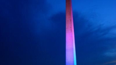Kelap-kelip Jakarta dari Puncak Monas
