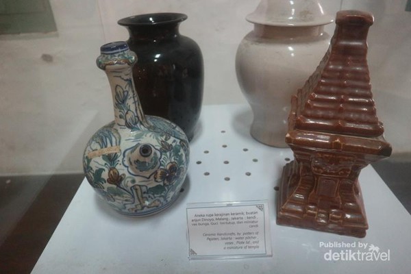  Keramik  Jaman Old Sampai Jaman Now Ada di  Museum Ini