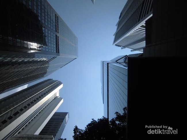 Ketika Gedung Pencakar Langit Singapura Mengadu Ketinggian