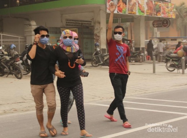 Ketika Semua Turis di Yogya Pakai Masker