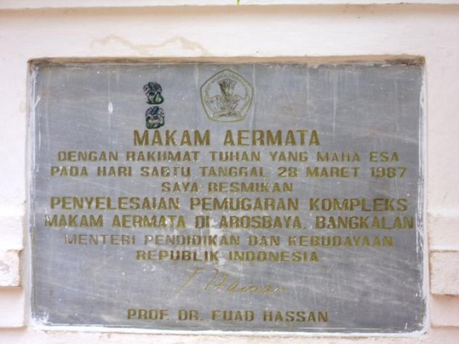 Kisah Sumber Mata Air Keramat di Makam Rato Ebu, Madura