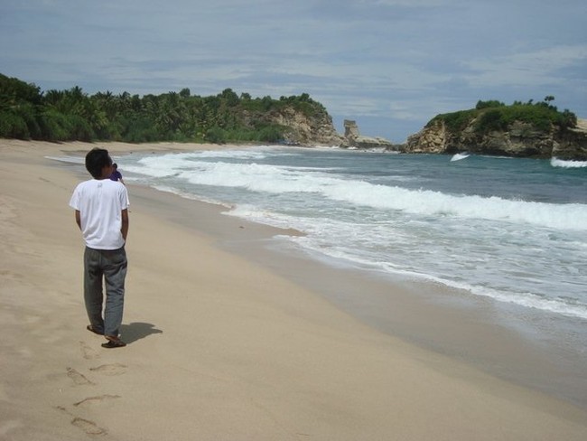 Klayar, Pantai Andalan Kota Pacitan