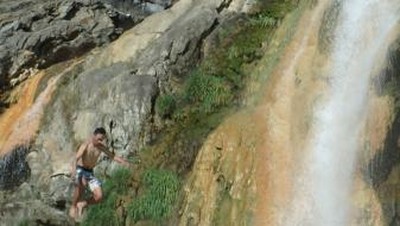 Kolam Air Panas Ala Rinjani