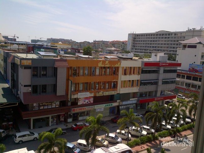 Kota Kinabalu, Kota Biasa Tapi Ramai Wisatawan