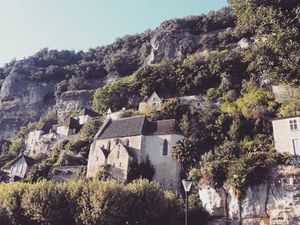 La Roque-Gageac, Desa Unik di Tebing Prancis