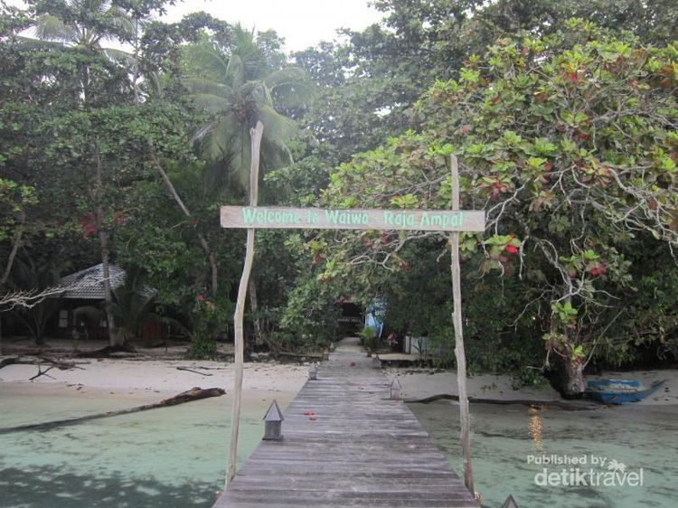 Lagi-lagi Pantai Waiwo Bikin Jatuh Hati