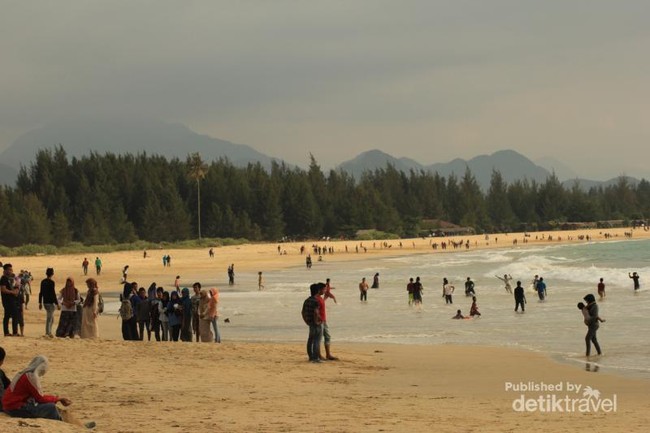 Lampuuk, Pantai Paling Terkenal di Aceh Besar