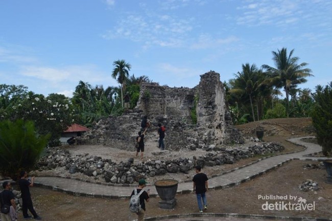 Laskar Gerhana Jelajah Benteng Bersejarah di Ternate