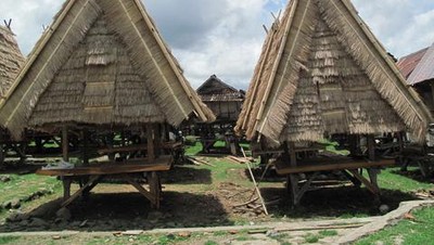 Lengge dan Jompa, Lumbung Padi Khas Suku Wawo
