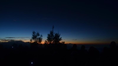 Libur Panjang ke Bromo, Banyak Pemandangan Secantik Ini