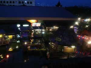 Liburan Hemat di Batu, Cobalah ke Pasar Apung