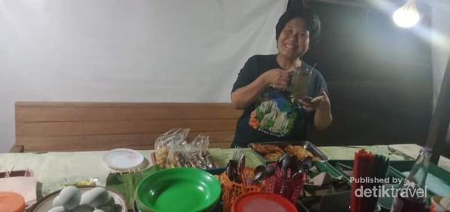 Liburan ke Kudus, Jangan Lupa Kulineran di Angkringan