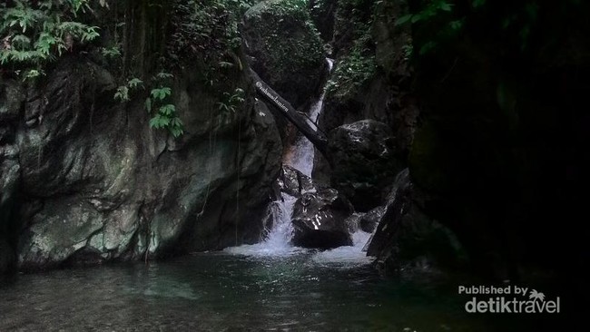 Liburan Sejuk ke Air Terjun Ceurace Pucok Pantoe