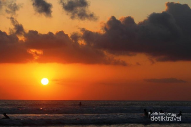 Liburan Singkat Nan Berkesan di Pantai Kuta, Bali