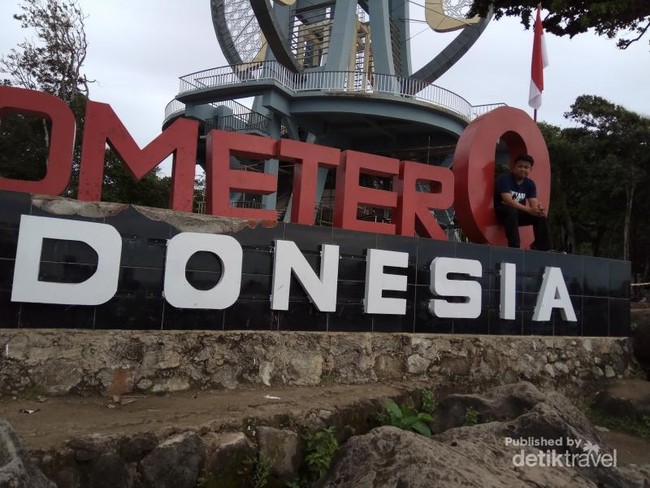 Lihat Lebih Dekat Titik 0 Km Indonesia di Iboih