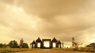 Long Weekend ke Yogyakarta, Yuk Foto-foto di Istana Ratu Boko