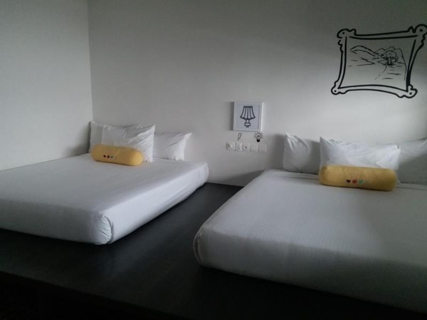 Hotel ini memiliki beberapa jenis kamar termasuk untuk empat orang