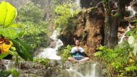 Tempat sebegini indah sangat cocok untuk tempat menenangkan diri dari hiruk pikuk kehidupan