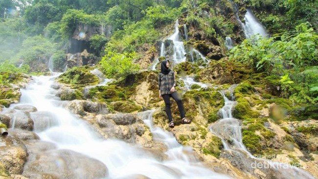 Lumajang Punya Air Terjun Secantik Ini
