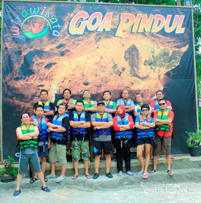 Main Air di Gua Pindul, Seru Banget!