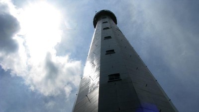 Main-main di Menara Suar dan Karang Bolong, Anyer