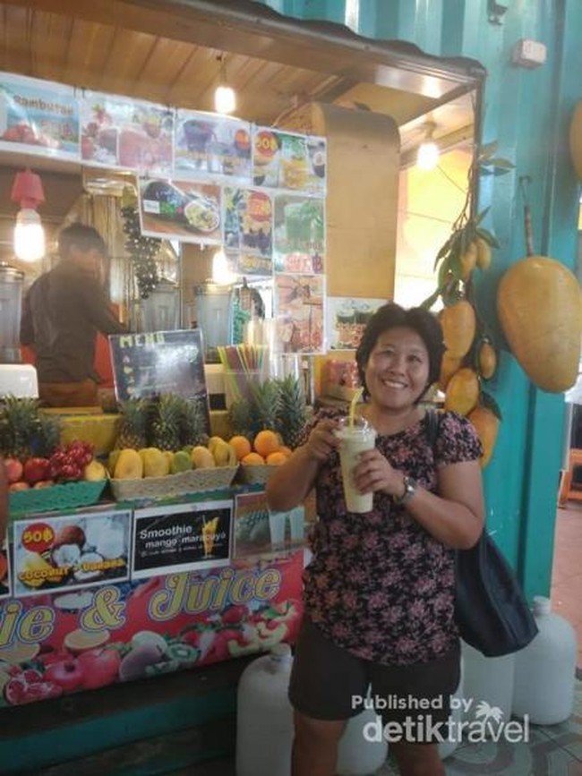 Malin Plaza, Wisata Belanja Murah di Phuket