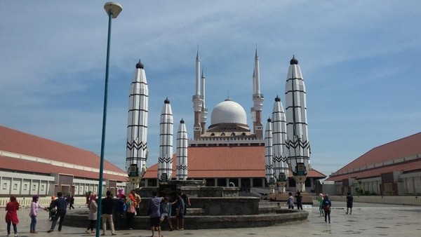 Masjid Agung Jawa Tengah yang Tak Sekadar Tempat Ibadah