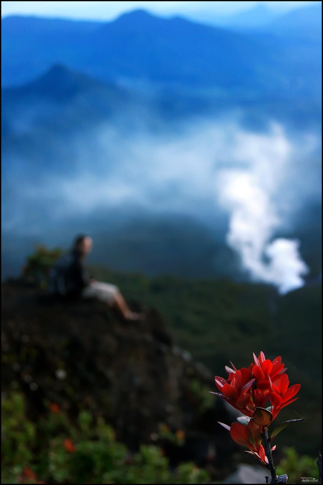 Matahari di Atas Gunung Gede, Lukisan Nyata Keindahan Alam