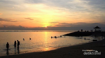 Mau Sunrise Cantik di Bali? Ayo ke Pantai Sanur!