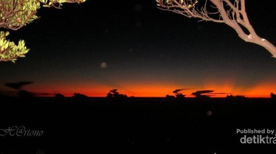 Melihat Cahaya Nirwana di Puncak Gunung Gede