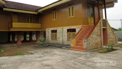 Melihat Istana Negeri Padang di Tebing Tinggi