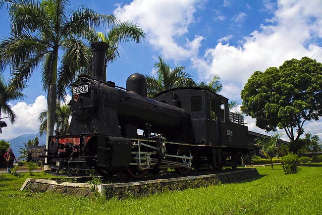 Melihat Lebih Dekat Museum Kereta Api Ambarawa