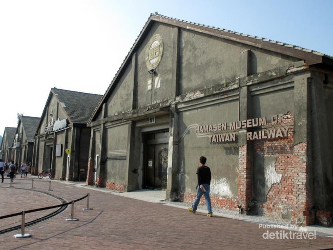 Melihat-lihat Museum Klasik di Kaohsiung