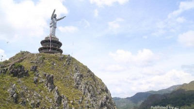 Melihat Patung Yesus Raksasa di Tana Toraja