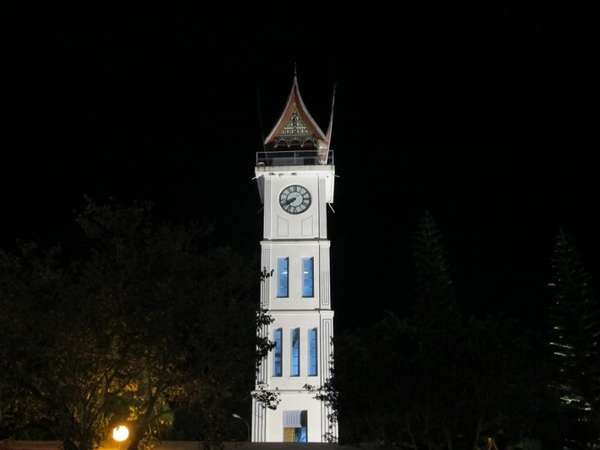 Menangkap Sudut Sudut Cantik Kota Bukittinggi Menangkap Sudut Sudut Cantik Kota Bukittinggi