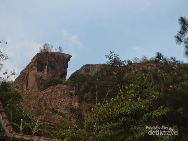 Menanti Sunset di Gunung Purba Nglanggeran