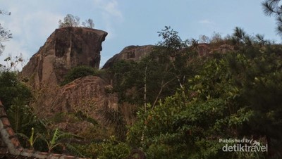 Menanti Sunset di Gunung Purba Nglanggeran