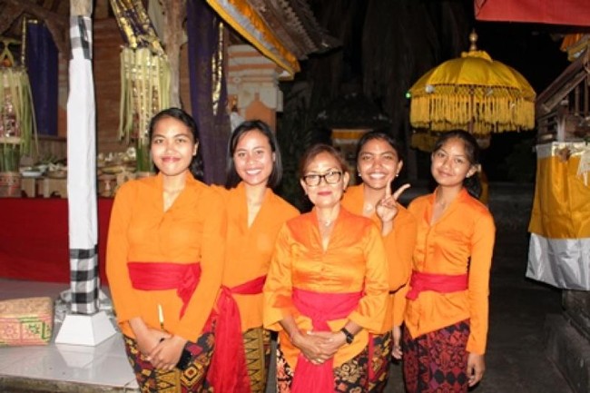 Mengenal Piodalan, Satu dari Sekian Ritual Adat Orang Bali