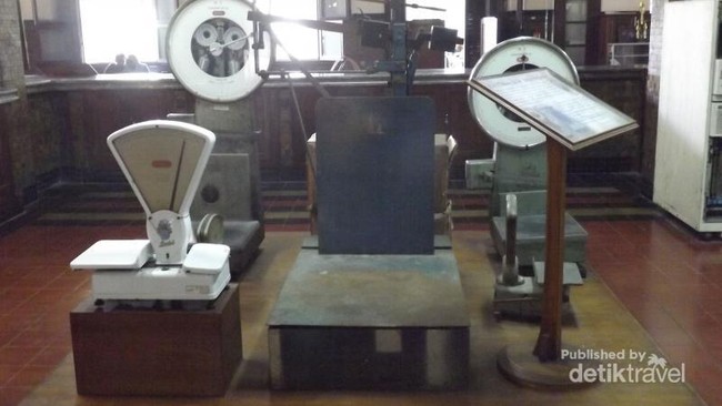 Mengenang Peralatan Bank Jadul di Museum Bank Mandiri