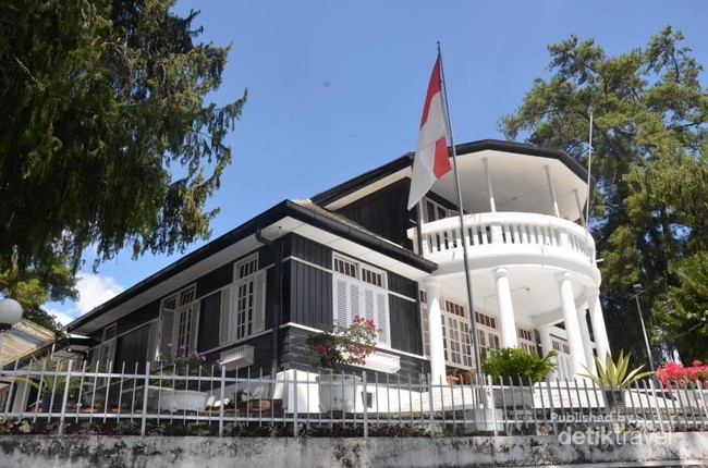 Mengintip Rumah Bung Karno di Dekat Danau Toba