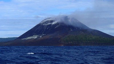 Menguak Keindahan Tersembunyi Gunung Anak Krakatau