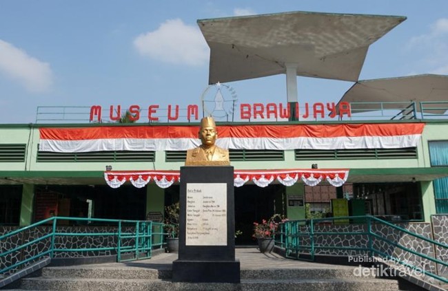 Mengulik Isi Museum Militer di Malang