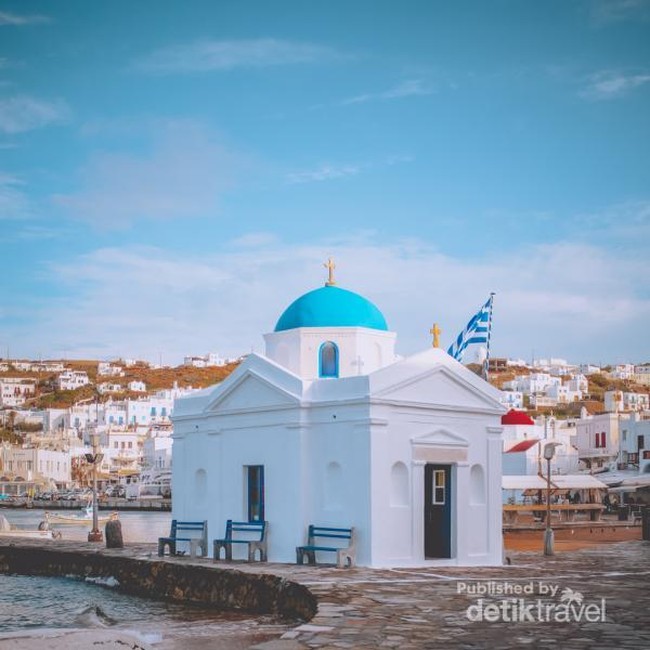 Menikmati Lanskap Mykonos, Salah Satu Destinasi Favorit Honeymoon