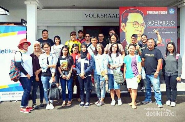 Menikmati Suasana Bundaran HI di Akhir Pekan