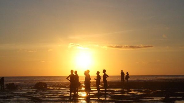 Menikmati Sunset di Pulau Rote